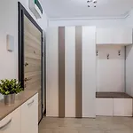 Onix & Pool 26 Apartment